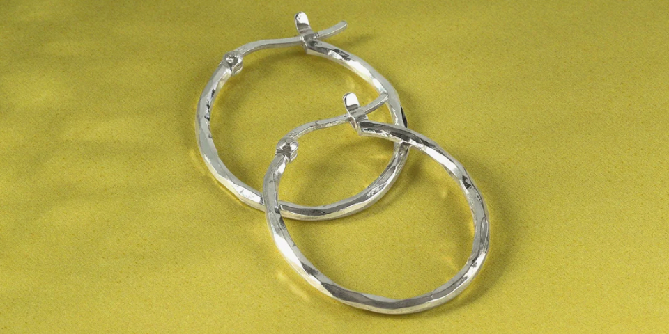 Boma Jewelry Fake vs. Real Silver Jewelry 🔎 Blog Post Cover