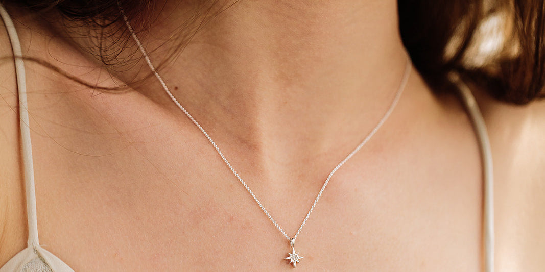 Boma Jewelry How to Avoid Toxic Jewelry 🤢 Blog Post Cover