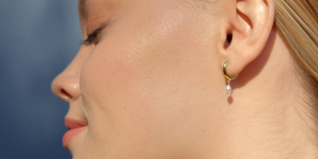 The Pearl Jewelry Trends Everyone Will Be Wearing in 2025