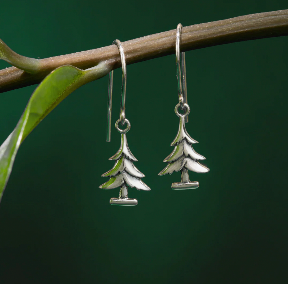 Boma Jewelry Outdoor-Inspired Jewelry for Nature Lovers 🌄 Blog Post Cover