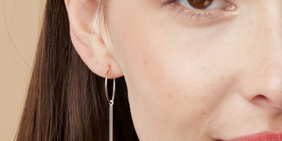 Boma Jewelry Exciting Jewelry Trends for 2025 😎 Blog Post Cover