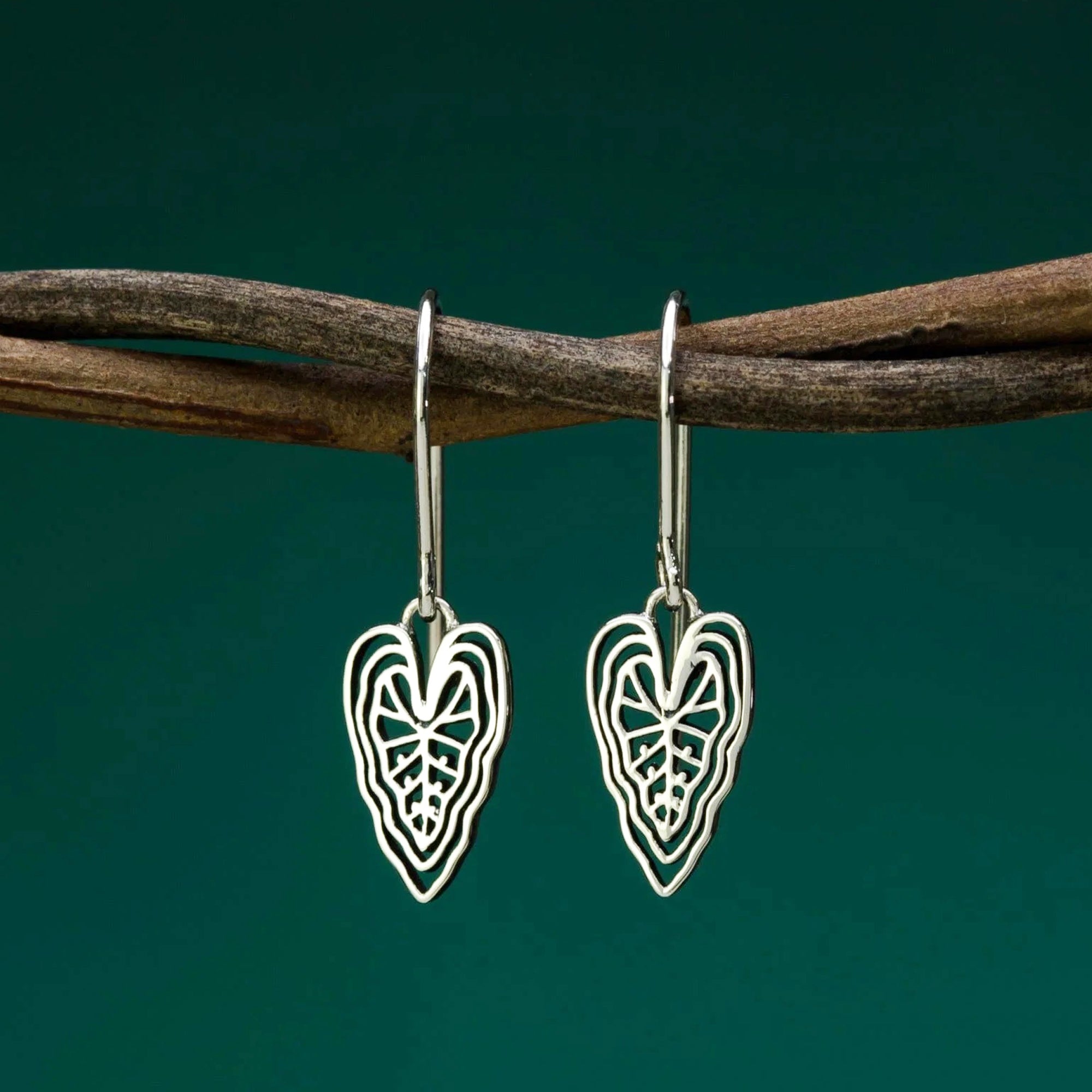 Bloom Brightly: Discover Boma Jewelry’s Flowers & Plants Collection🌸🌼🌺