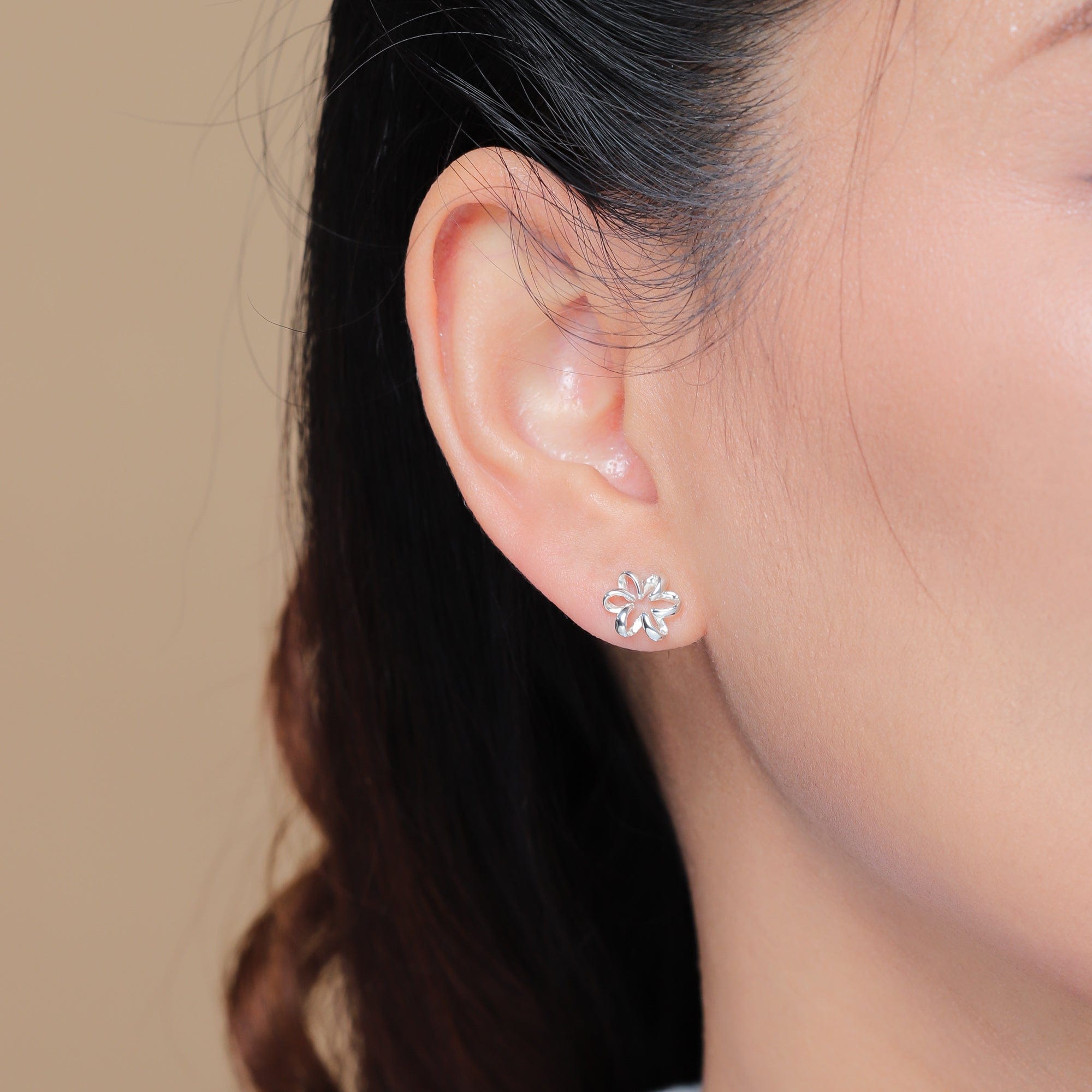 Boma Jewelry Floral Curly Earring Studs