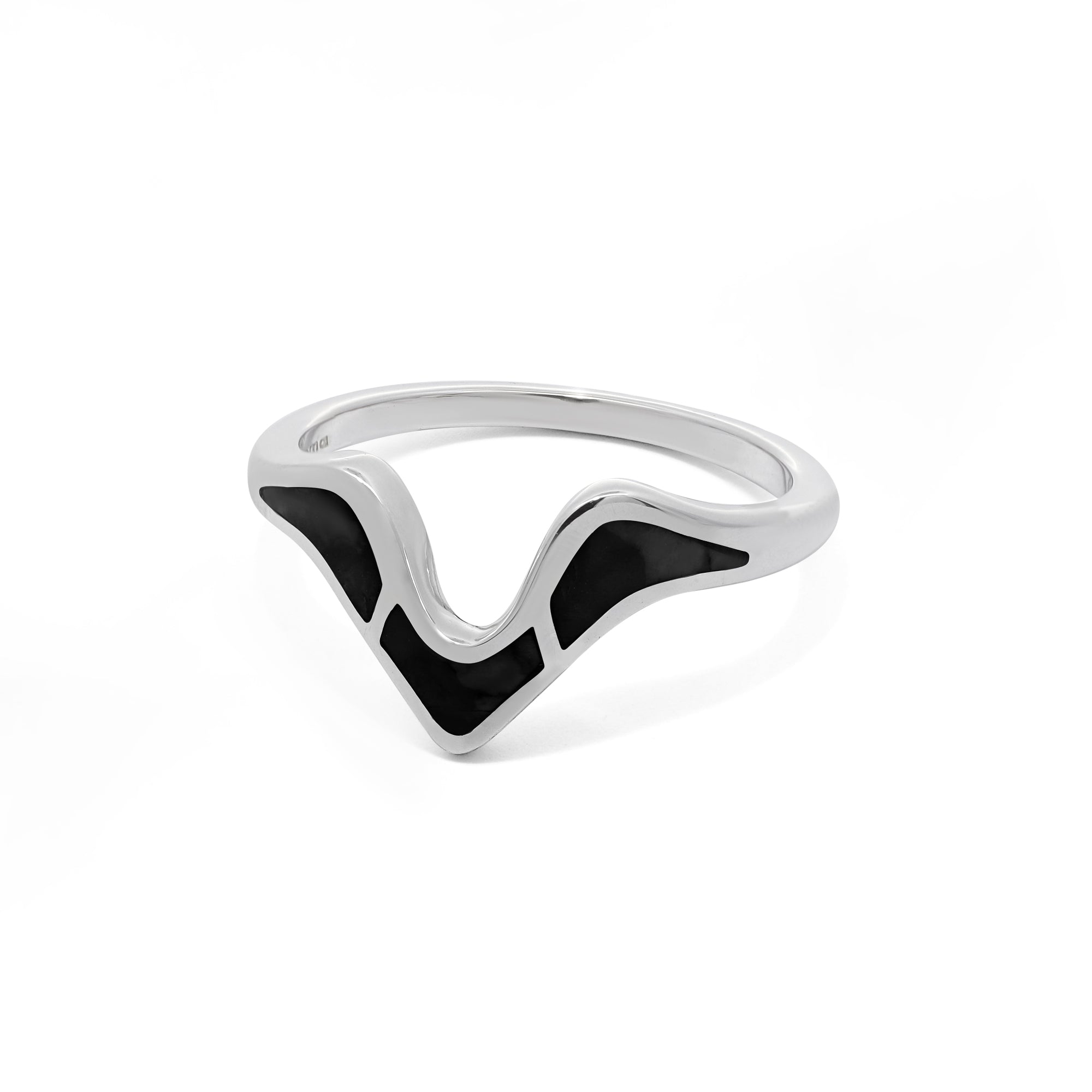 Wave Ring with Stone