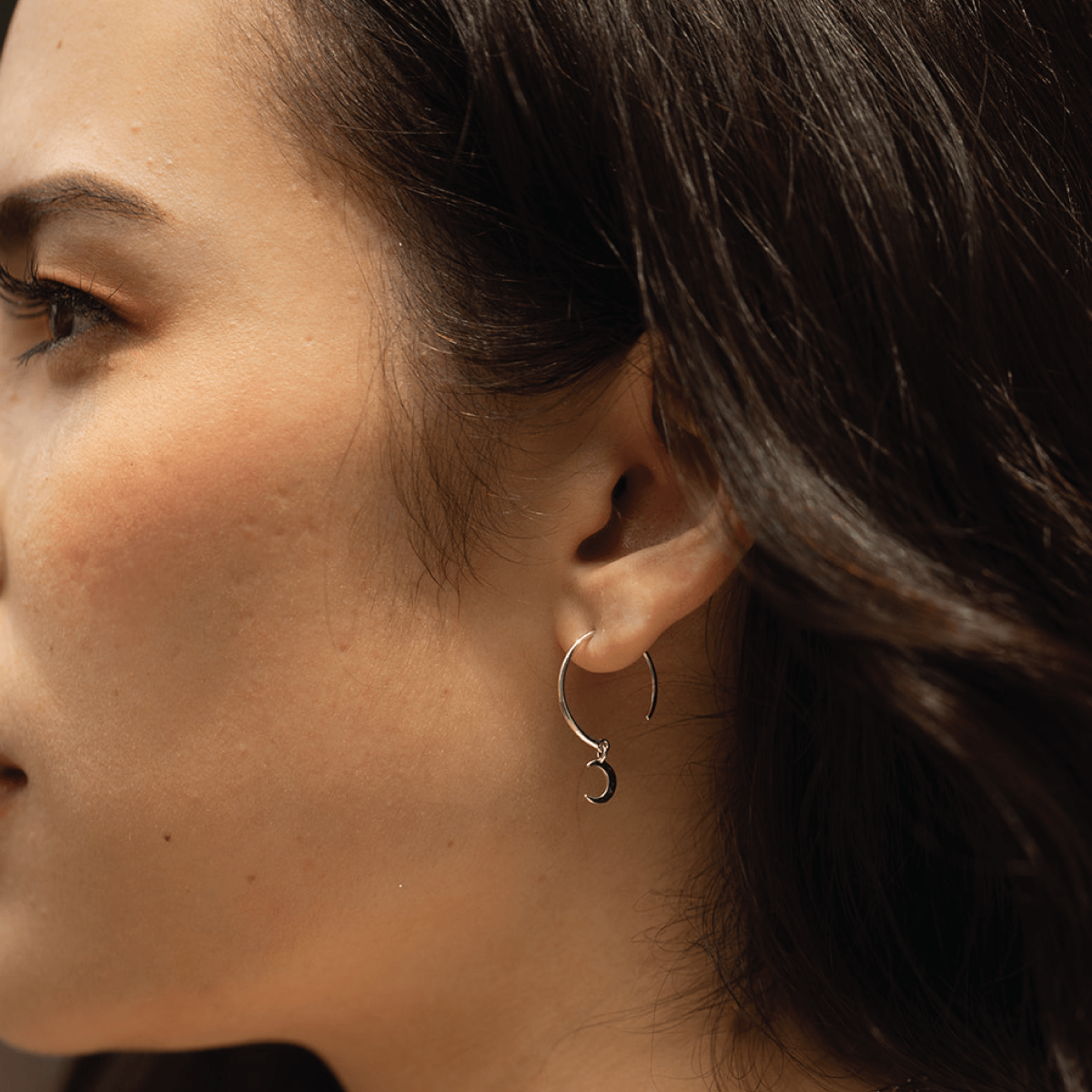 Boma Jewelry Earrings Lune & Etoile Pull Through Hoops