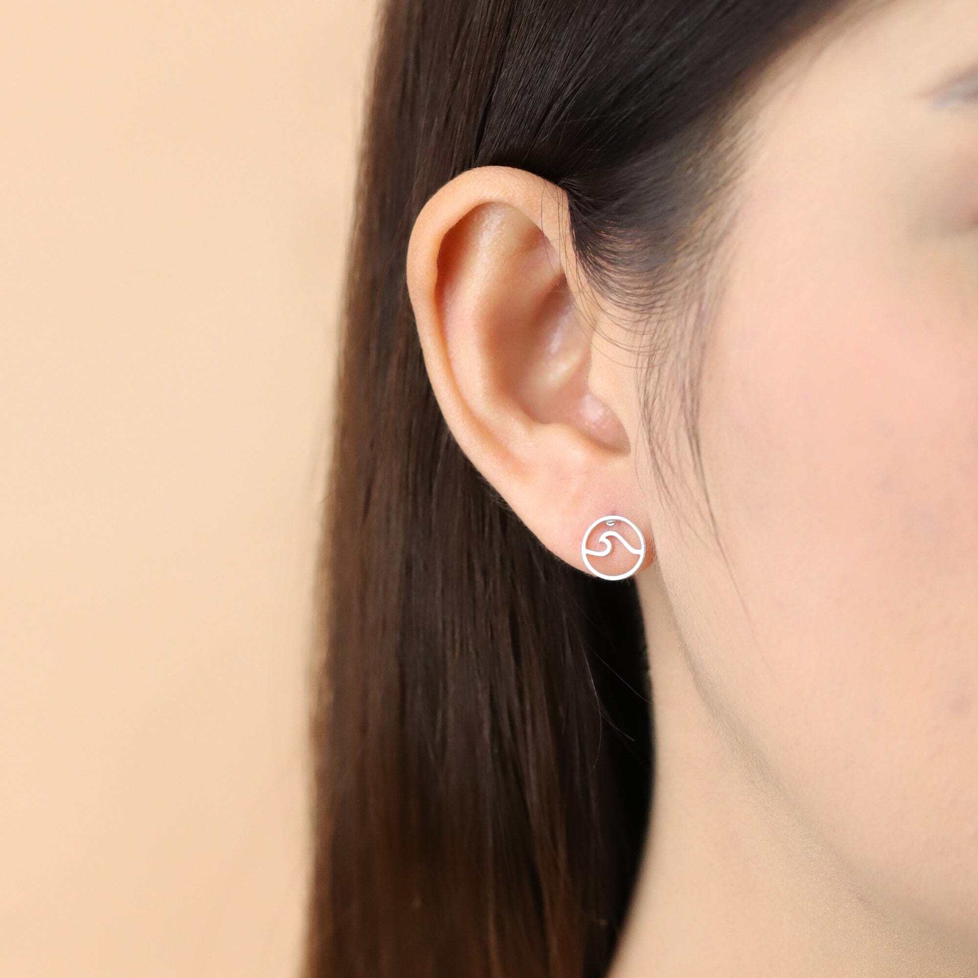 Boma Jewelry Earrings Round Wave Water Stud Earrings