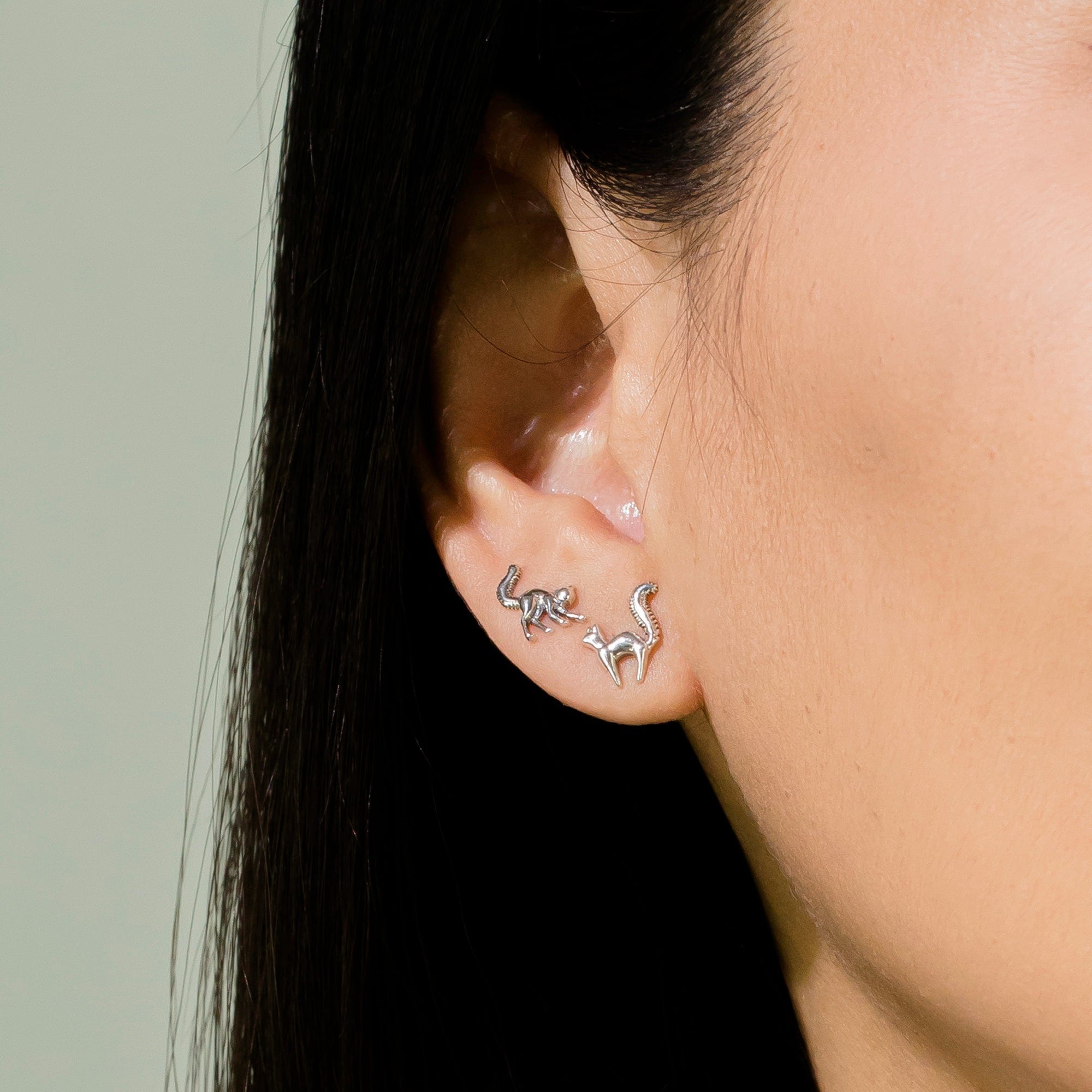 Boma Jewelry Earrings Scaredy Cat Studs