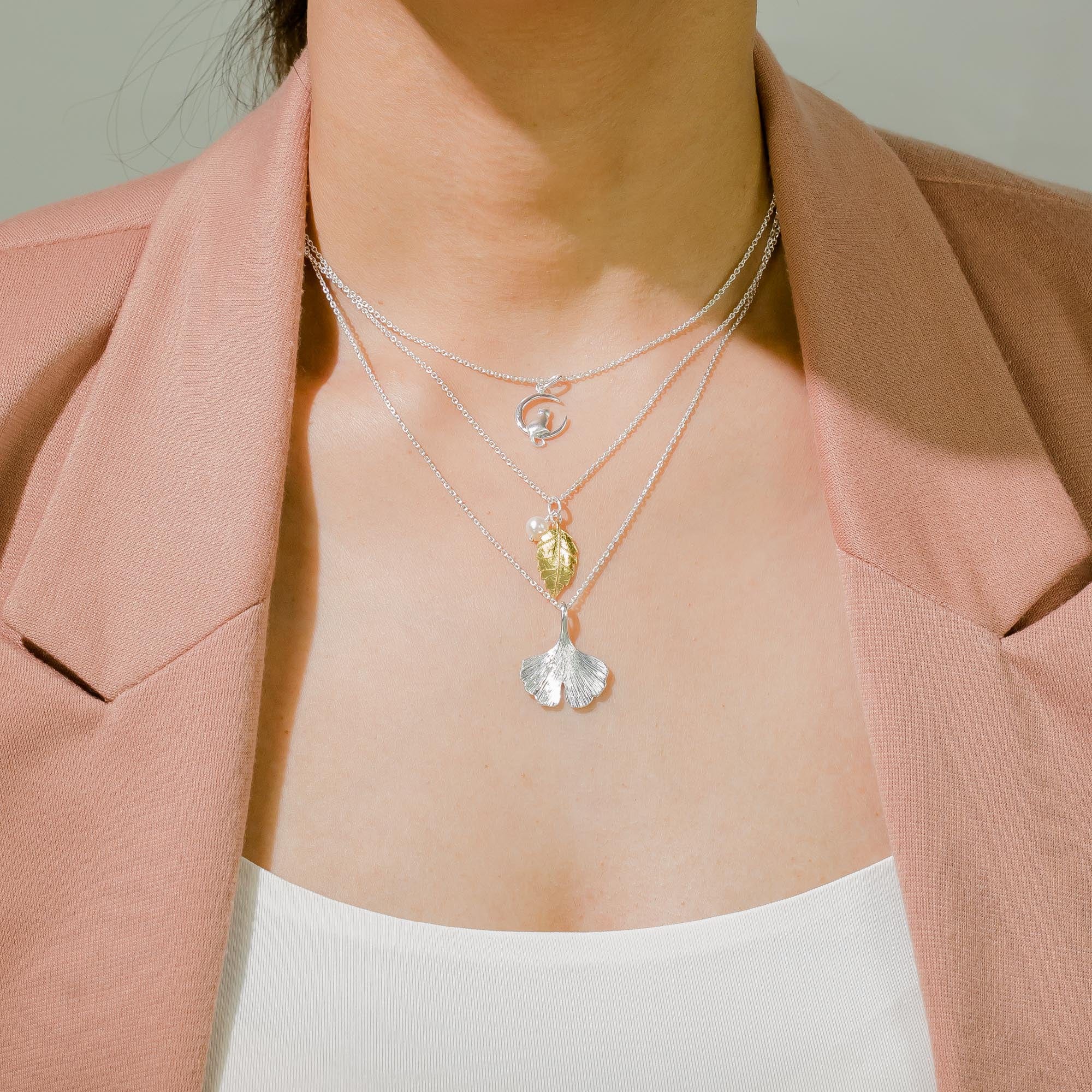 Boma Jewelry Necklaces Cat and Moon Necklace